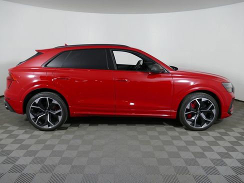 Used 2022 Audi RS Q8 AWD/4WD image 2
