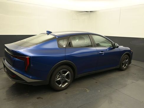 Used 2025 Kia K4 FWD image 12