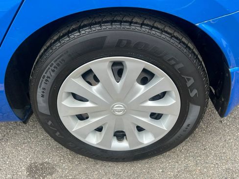 Used 2020 Nissan Versa S FWD image 10