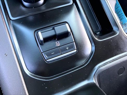 Used 2024 GMC Sierra 1500 Denali w/ Denali Reserve Package image 31