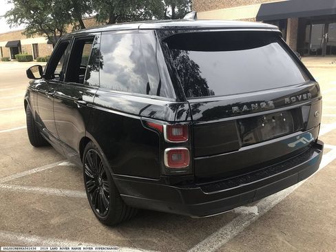 Used 2019 Land Rover Range Rover Supercharged AWD/4WD image 6