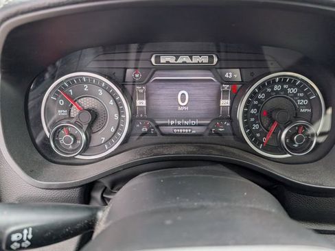 Used 2023 RAM 1500 Laramie image 10
