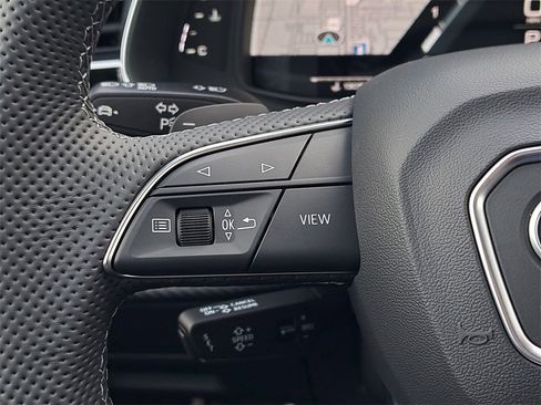 New 2026 Audi SQ7 Prestige image 8