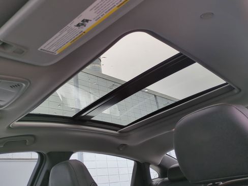 Certified 2022 Chevrolet Malibu LT w/ Leather Package image 18