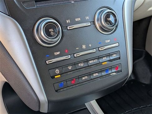 Used 2019 Lincoln MKC Reserve w/ MKC Technology Package image 21