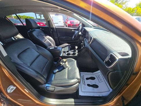 Used 2018 Kia Sportage EX w/ EX Premium Package AWD/4WD image 6