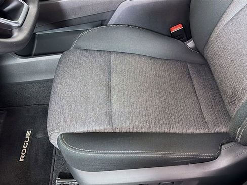 Certified 2021 Nissan Rogue SV AWD/4WD image 20