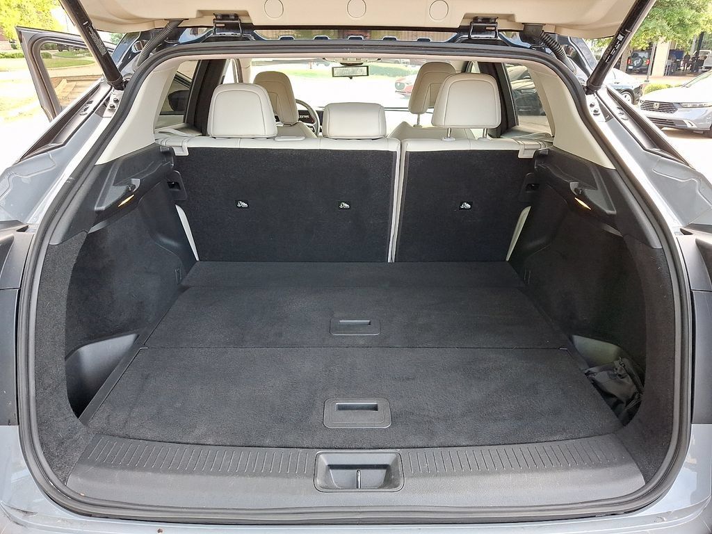 Used 2023 Nissan Ariya FWD image 28