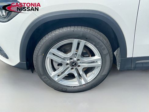 Used 2023 Mercedes-Benz GLA 250 w/ Premium Package image 41