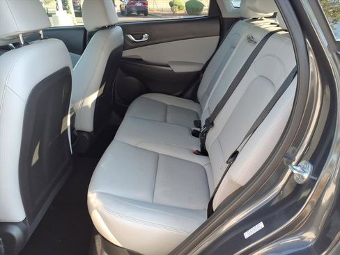 Certified 2022 Hyundai Kona Limited image 17