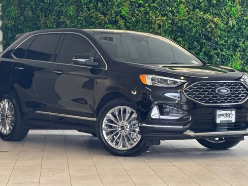 Used 2024 Ford Edge Titanium w/ Titanium Elite Package AWD/4WD image 2