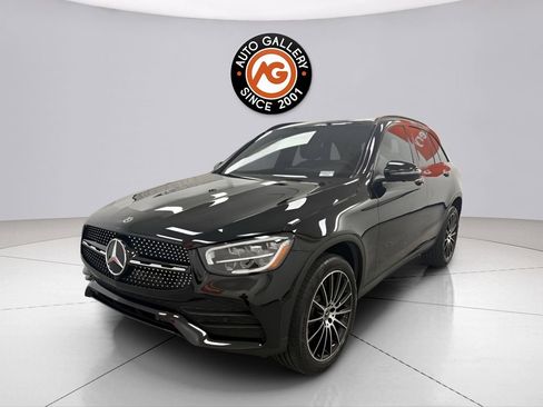 Used 2022 Mercedes-Benz GLC 300 image 3