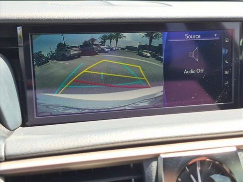 Used 2018 Lexus IS 300 F Sport RWD image 14