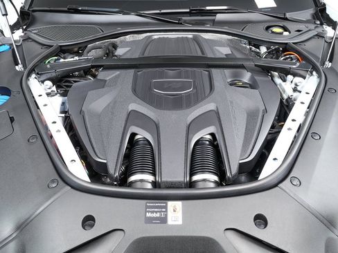 New 2026 Porsche Panamera 4 image 36