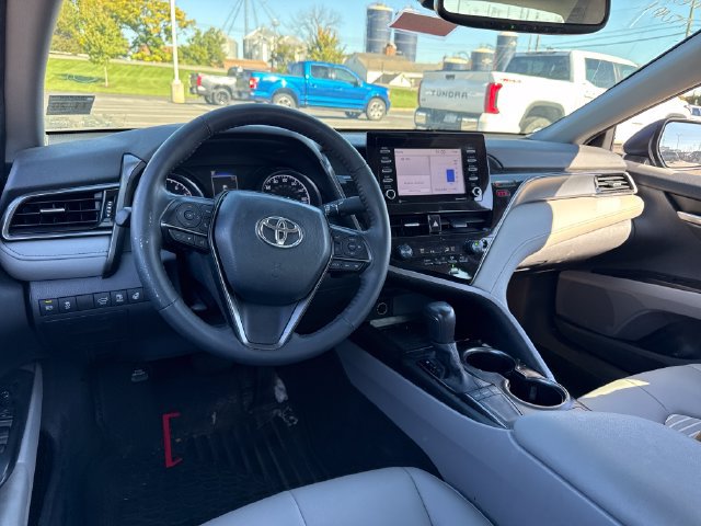 Certified 2024 Toyota Camry SE w/ Cold Weather Package FWD image 17