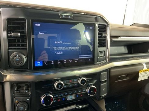 New 2025 Ford F350 King Ranch w/ FX4 Off-Road Package image 21