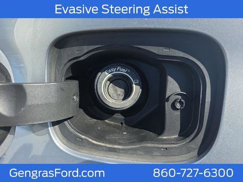 Certified 2022 Ford Explorer XLT w/ Equipment Group 202A AWD/4WD image 15