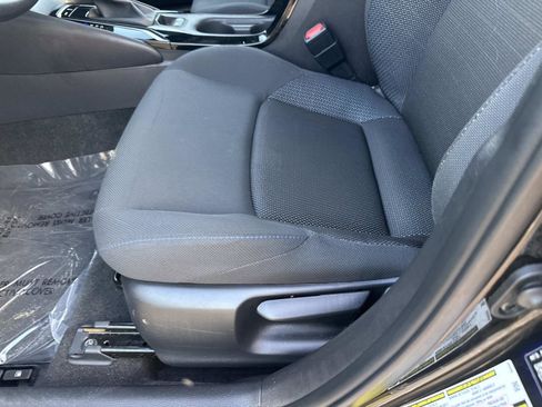 Used 2022 Toyota Corolla SE image 17