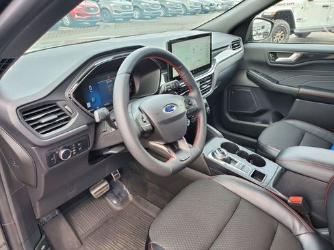 Used 2024 Ford Escape ST-Line w/ Tech Pack #1 image 11
