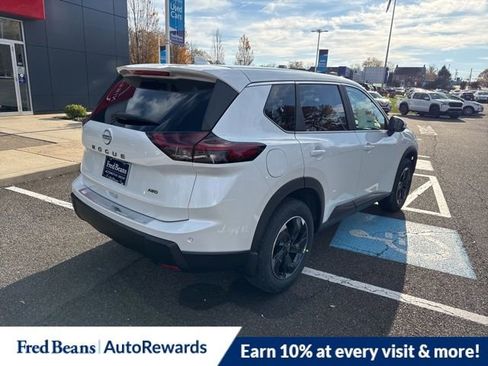 New 2026 Nissan Rogue SV AWD/4WD image 9
