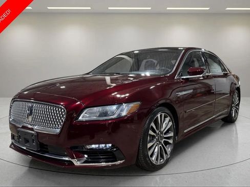 Used 2018 Lincoln Continental Reserve AWD/4WD image 19