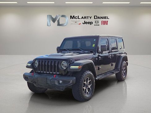 Used 2018 Jeep Wrangler Unlimited Rubicon image 2