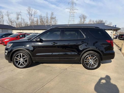 Used 2017 Ford Explorer Sport image 5