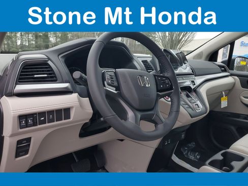 New 2026 Honda Odyssey EX-L image 17