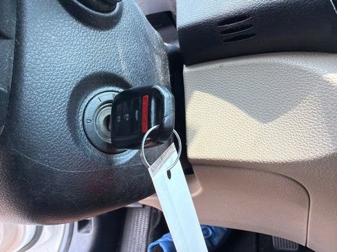 Used 2015 Honda Accord LX image 27