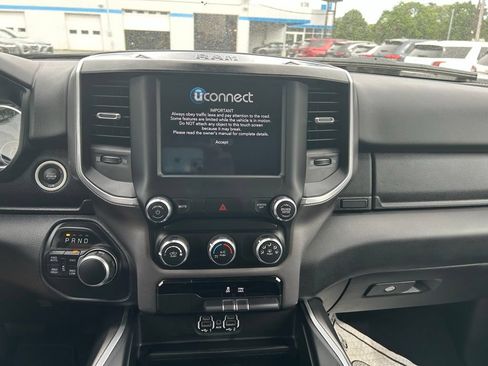 Used 2020 RAM 1500 Big Horn AWD/4WD image 9
