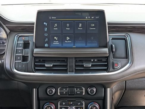 Used 2022 Chevrolet Tahoe Z71 AWD/4WD image 18