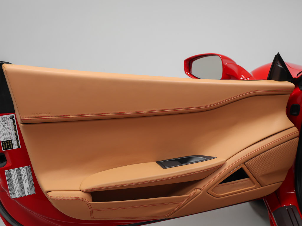 Certified 2013 Ferrari 458 Italia Coupe RWD image 71