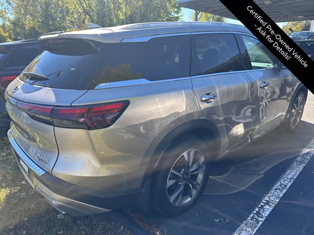 Certified 2022 INFINITI QX60 Luxe w/ Cargo Package AWD/4WD image 4