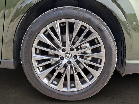 Used 2025 Lexus RX 450h AWD w/ Convenience Package image 9