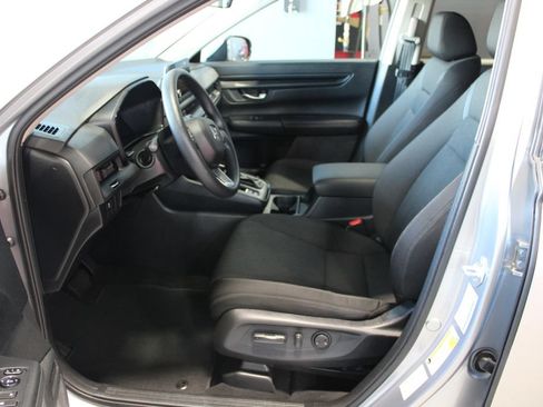 Used 2024 Honda CR-V EX image 6