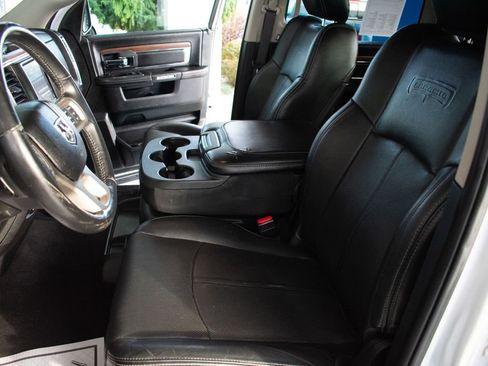 Used 2018 RAM 1500 Laramie image 23