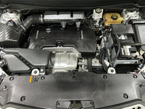 Used 2017 Buick Envision Essence AWD/4WD image 17
