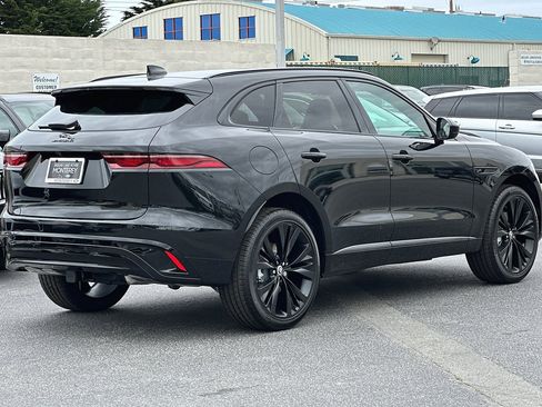 New 2024 Jaguar F-PACE R-Dynamic S image 5