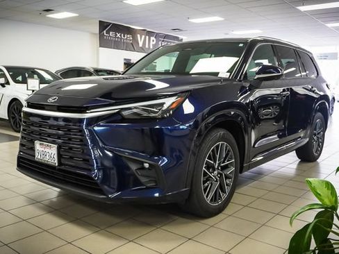 Certified 2025 Lexus TX 350 FWD w/ Technology Package image 3