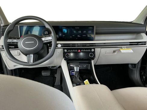 Certified 2025 Hyundai Tucson SEL image 6