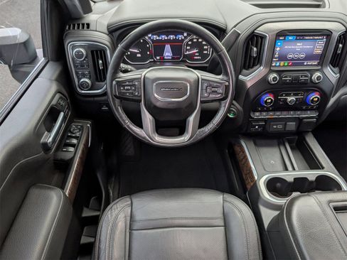 Used 2020 GMC Sierra 2500 Denali w/ Denali Ultimate Package image 18
