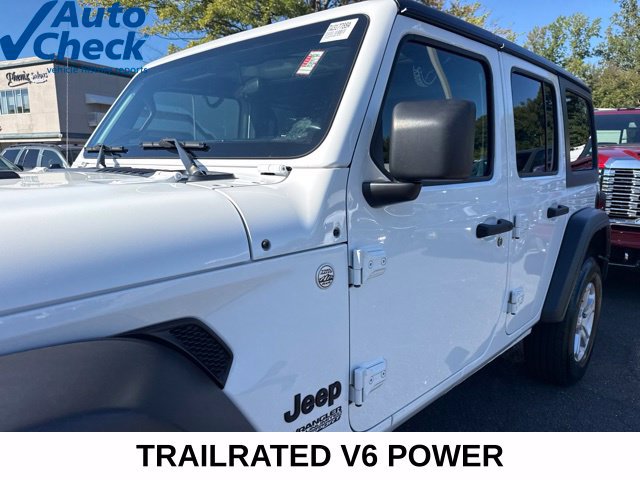 Used 2021 Jeep Wrangler Unlimited Sport AWD/4WD image 3