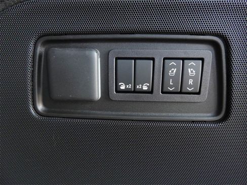 New 2025 Cadillac Escalade Sport w/ Touring Package image 20