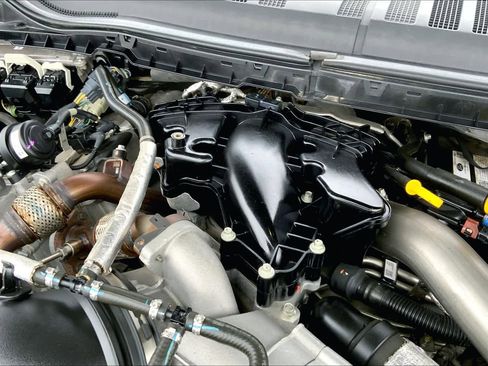 Used 2017 Ford F350 Lariat w/ Lariat Ultimate Package image 33