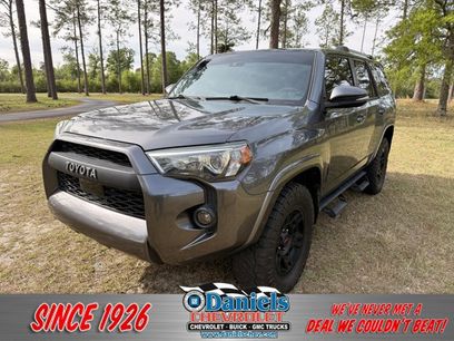 Used 2020 Toyota 4Runner SR5 Premium w/ Moonroof Package