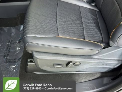 New 2026 Ford F250 Lariat w/ Black Appearance Package image 22