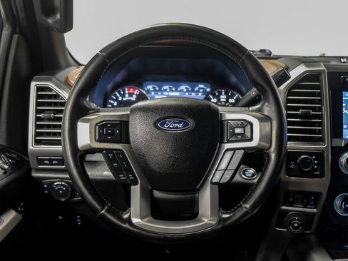 Used 2020 Ford F350 Platinum AWD/4WD image 15
