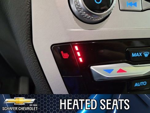 Used 2022 Ford Explorer XLT image 5