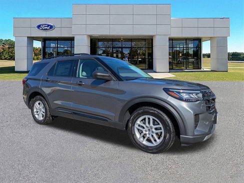 New 2026 Ford Explorer Active RWD image 1