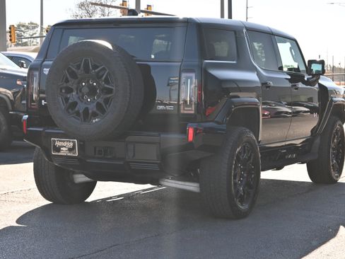 Used 2025 GMC Hummer EV 2X image 11